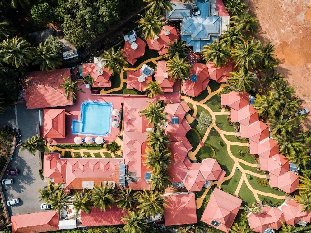Leoney Resort Goa Vagator Exterior photo