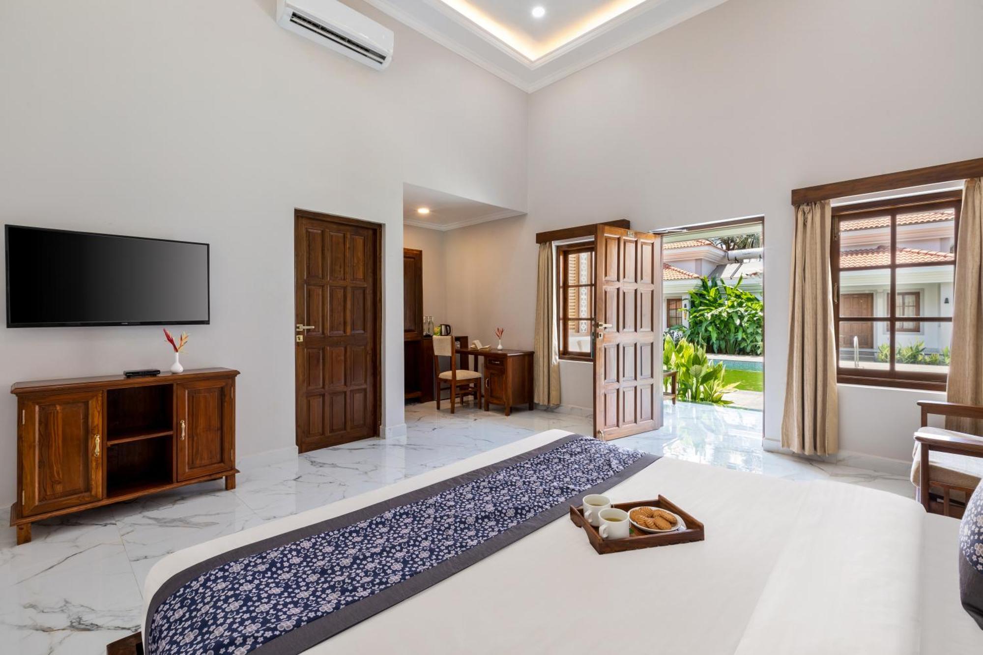 Leoney Resort Goa Vagator Exterior photo