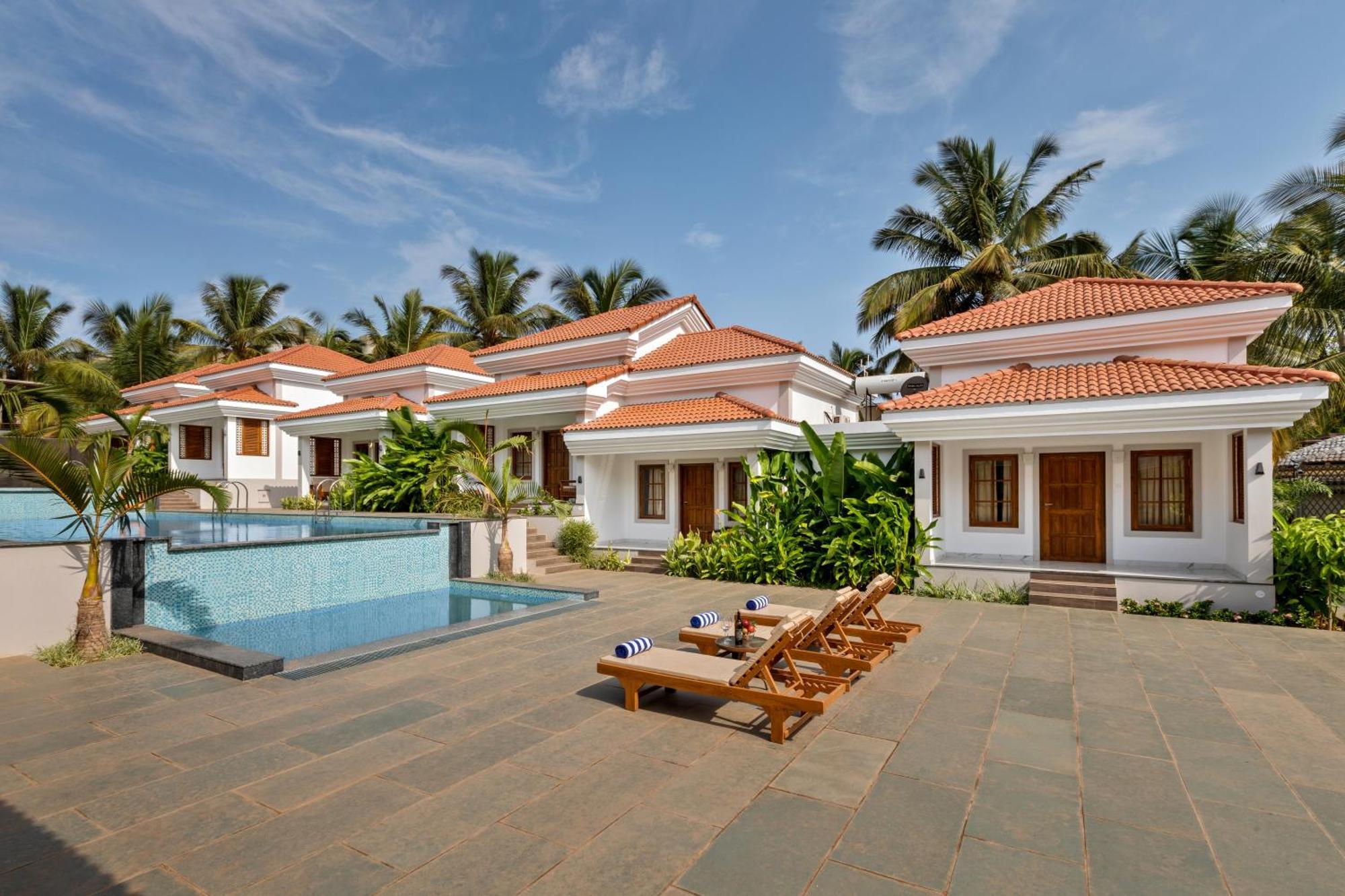 Leoney Resort Goa Vagator Exterior photo