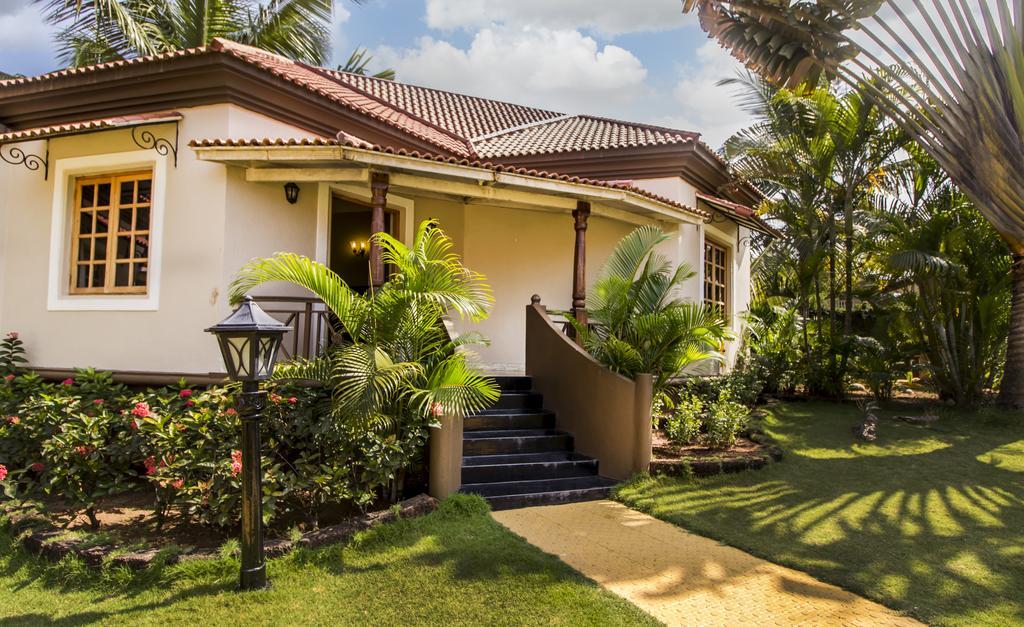 Leoney Resort Goa Vagator Exterior photo